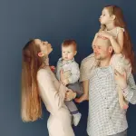 Veneto, 4 milioni per rafforzare i Centri per la Famiglia: approvato il nuovo piano regionale