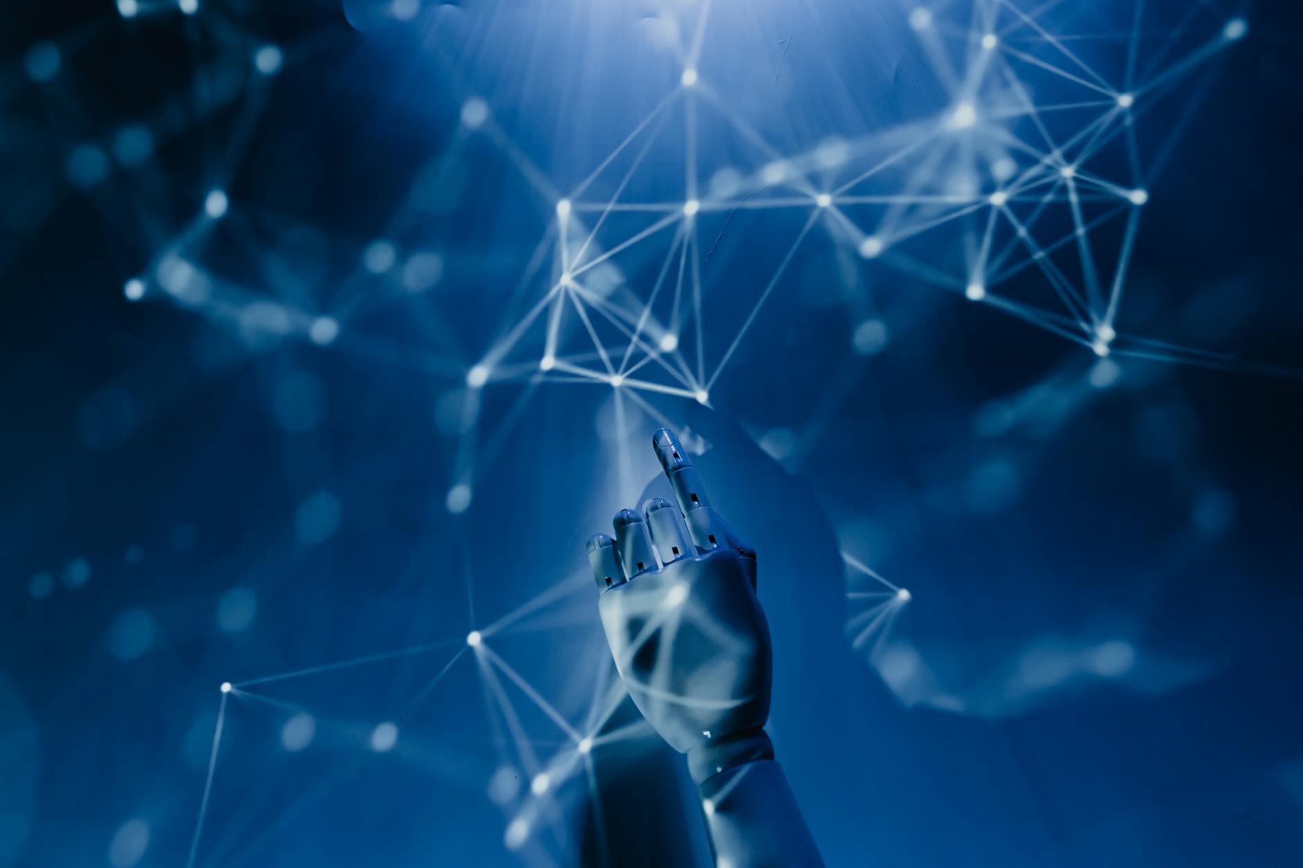 AI e sostenibilità, mentoring gratuito per 130 imprese venete