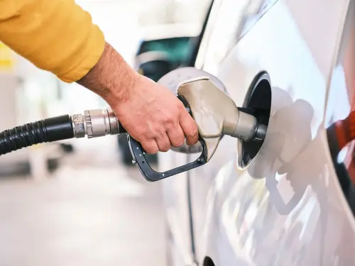 Carburanti, CNA: prezzi ancora alti nonostante il Brent
