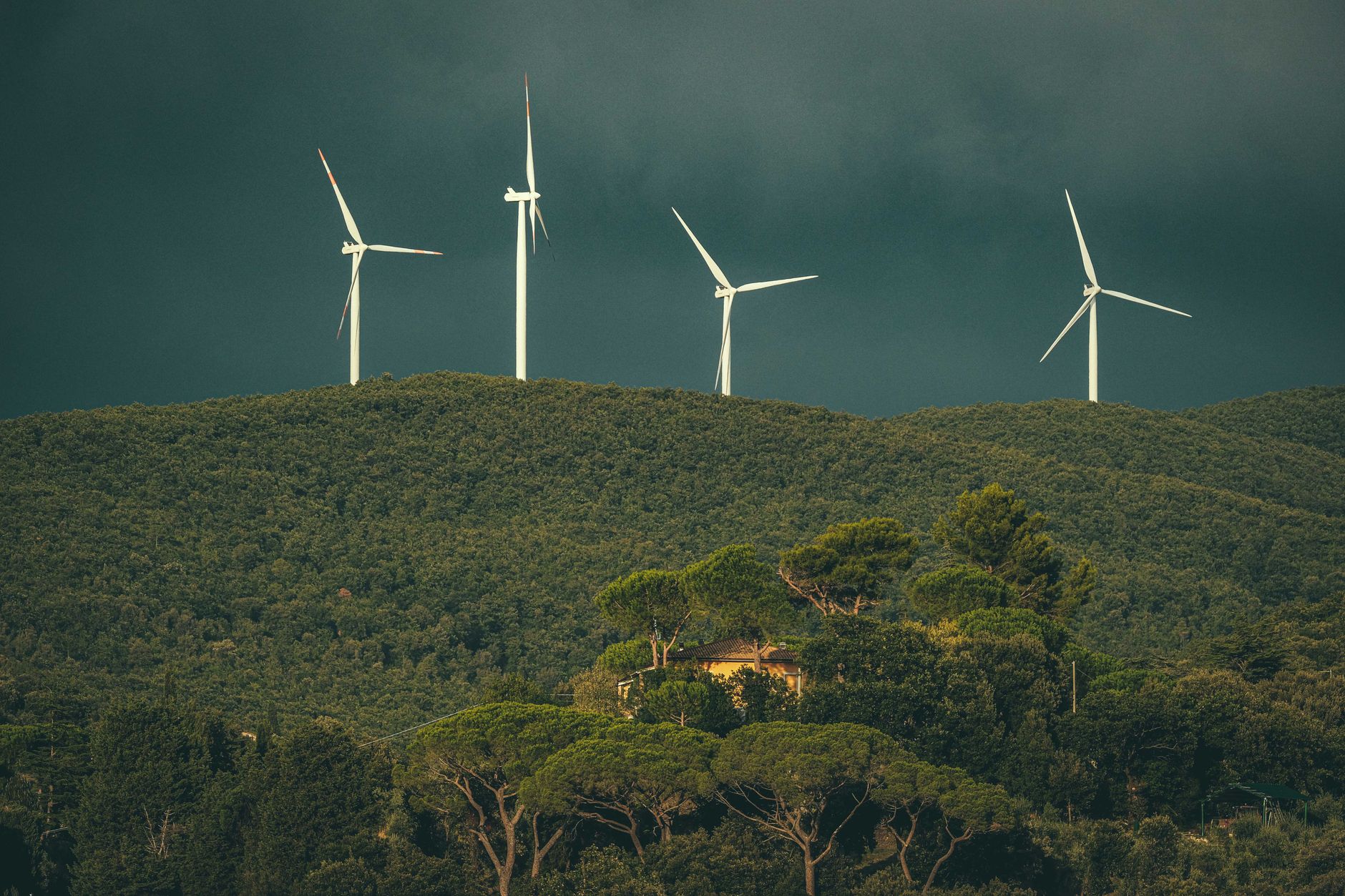 Veneto primo in Italia per caro energia: rincari al 12,6%