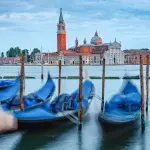 Venezia, varata la barca MISP per raccogliere rifiuti in laguna